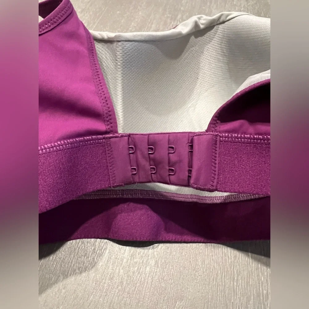 SYROKAN new purple Front adjustable padded sports bra work out bra women’s 34G - Picture 7 of 13